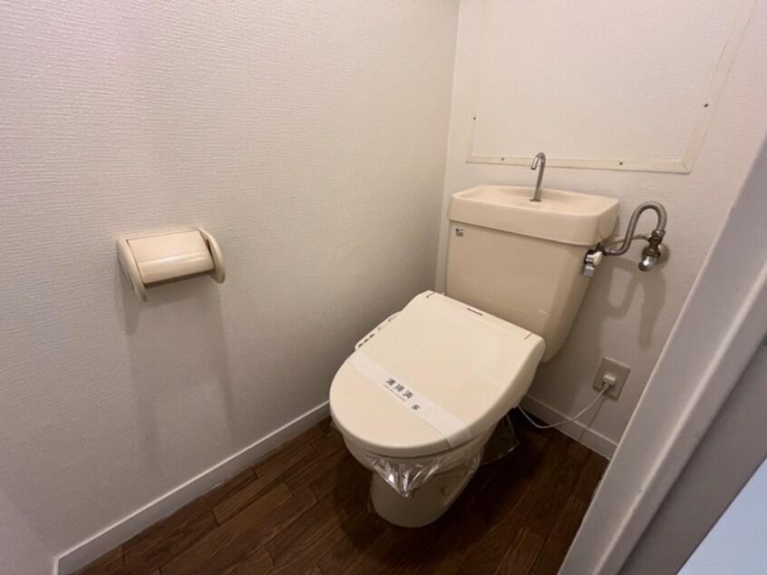 トイレ フル－レ第２新大阪（３０１）