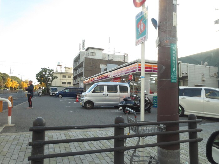 サークルＫ(コンビニ)まで1300m グリ－ンパ－クハイム