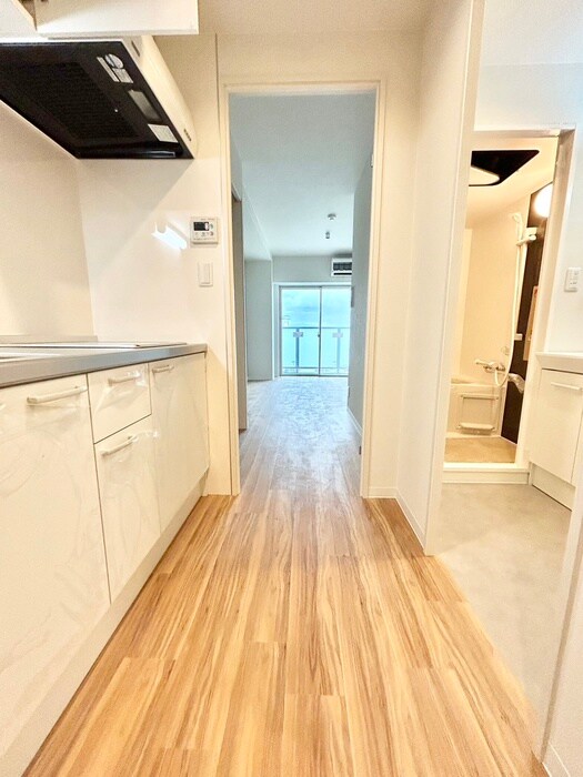 廊下 エイチツー西明石