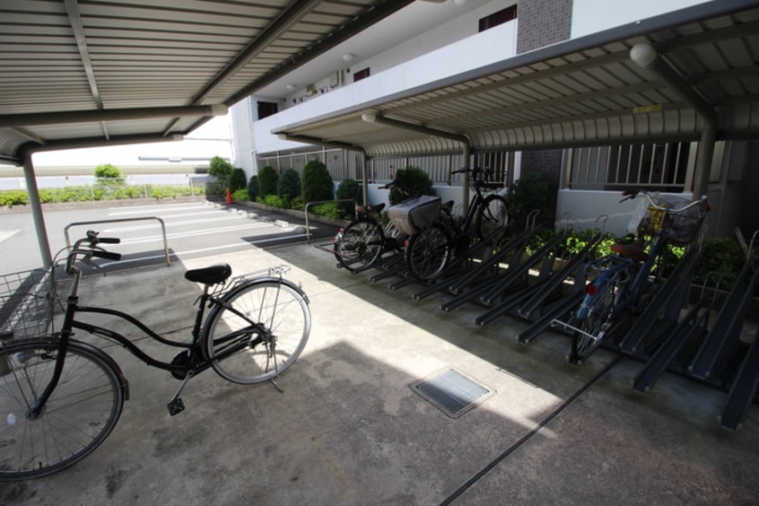 駐輪場 ヴォワラクテ　ノース