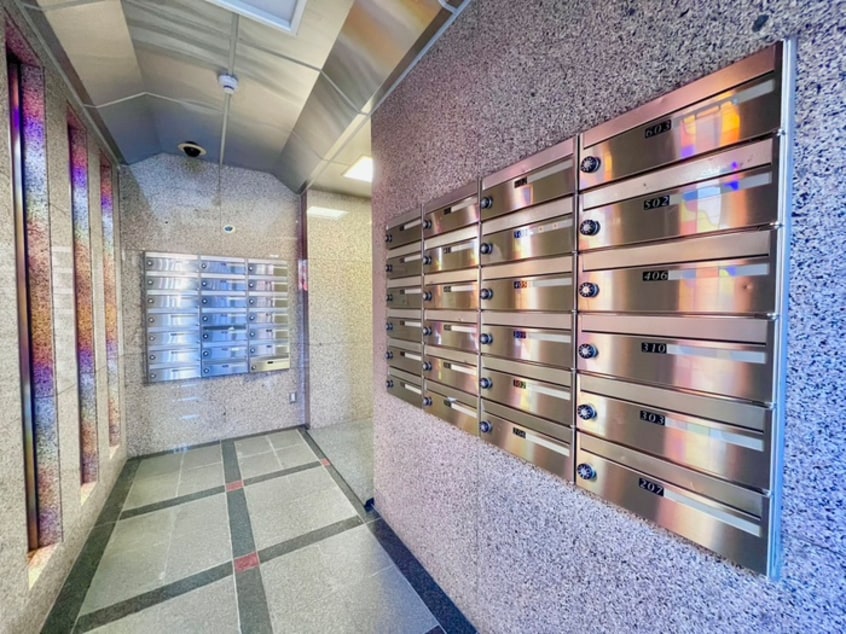 エントランス部分 ディカ　カ－サ