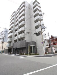 ｴｽﾌﾟﾚｲｽ阿波座ﾊﾟｰｸﾃﾗｽ(702)