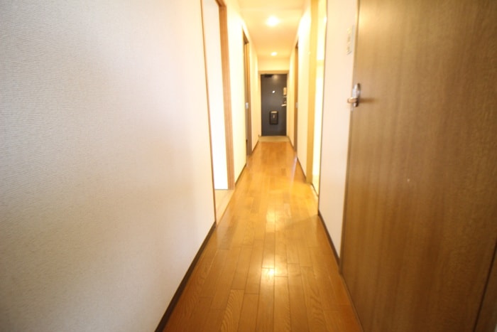 廊下 カデット真趣園宝塚