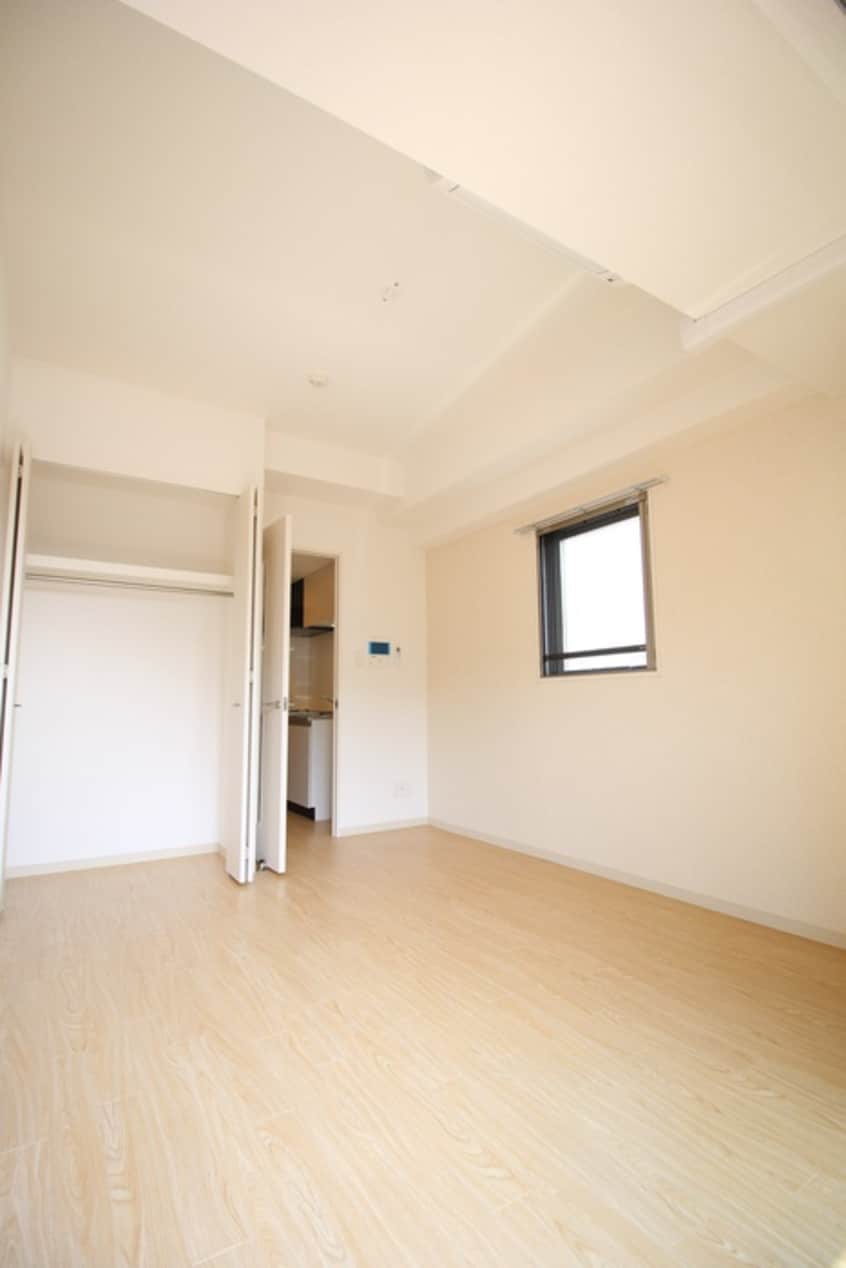 居室 クローバー・レジデンス江坂