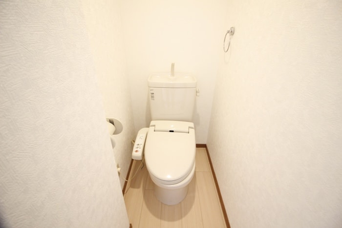 トイレ アバンス大友