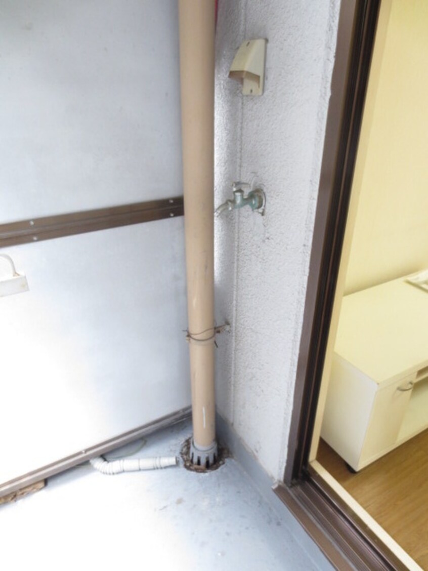 洗濯機置場 アバンス大友