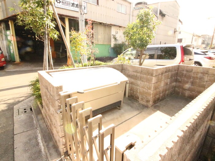 建物設備 シャーメゾン三宝