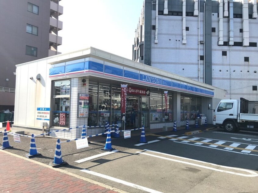 ローソン 堺鉄砲町店(コンビニ)まで300m シャーメゾン三宝