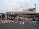 セブンイレブン(コンビニ)まで771m サンハイツ