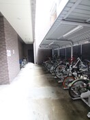 駐輪場 アプリーレ南堀江