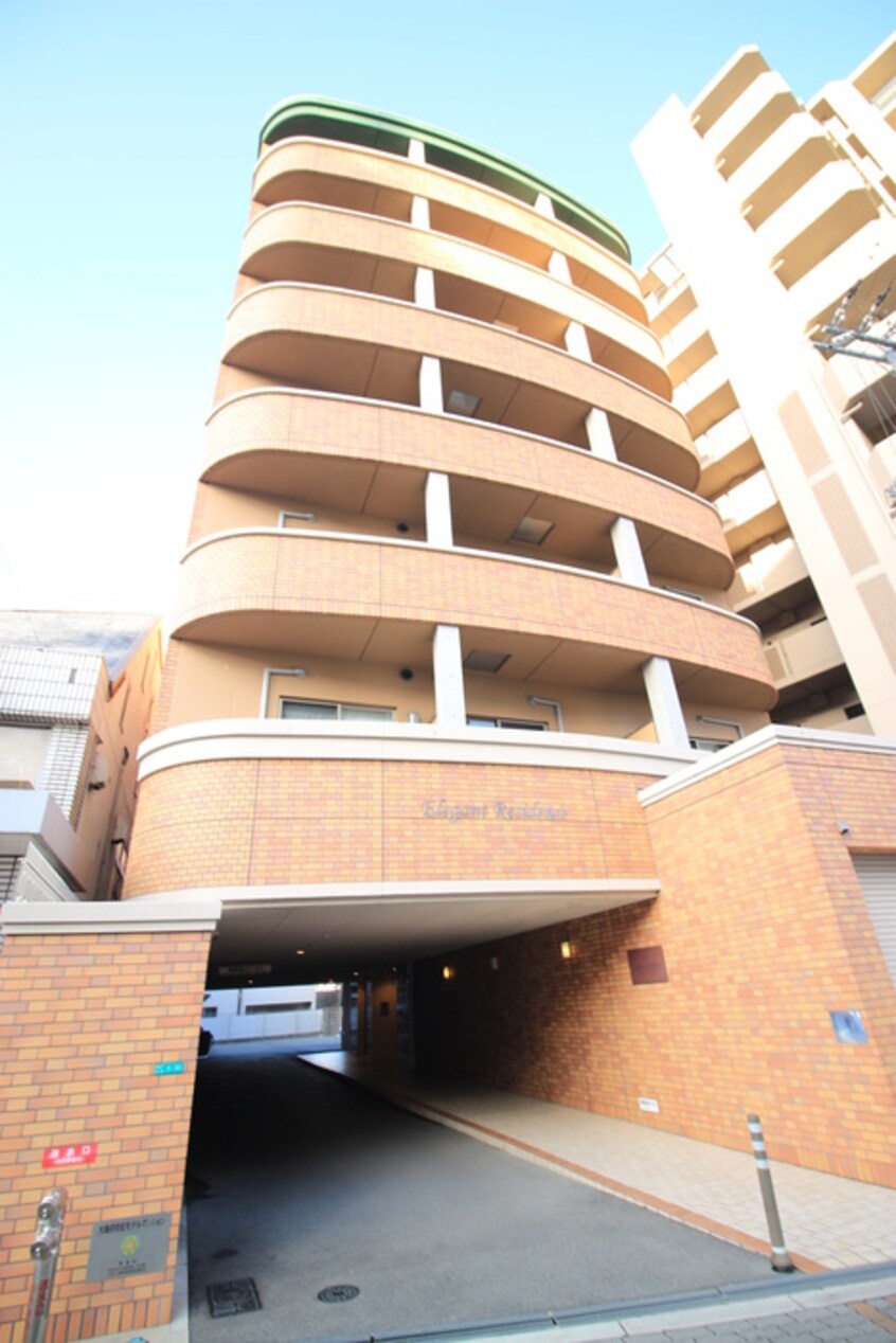 外観写真 ｴﾚｶﾞﾝﾄﾚｼﾞﾃﾞﾝｽ