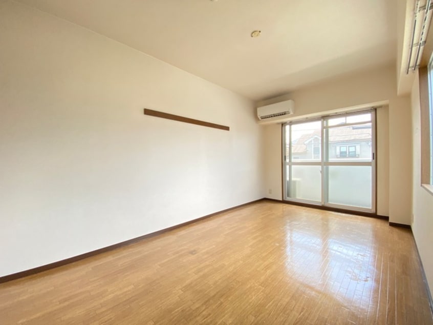 居室 ラ・タミデンス