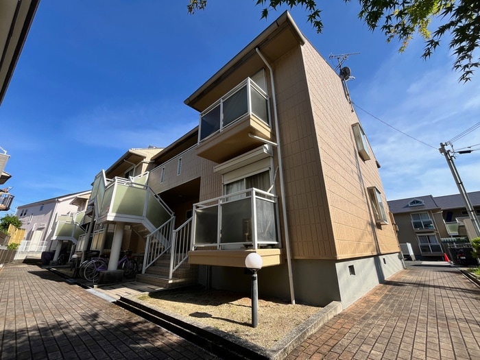 外観写真 コ－トベルデュ－ルＡ棟