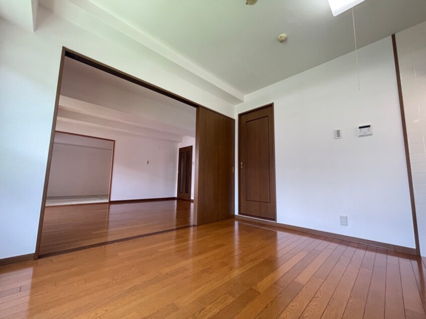 居室 ﾊﾟﾙｼｵ三宮ﾌﾗﾜｰﾛｰﾄﾞ（501）