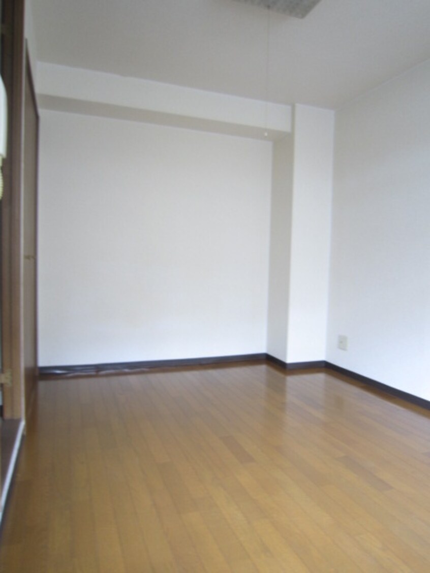 居室 ＵＰ－ＲＯＡＲ