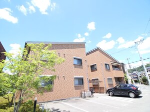 メゾンエラブル