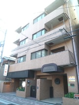 土井デンティストビル