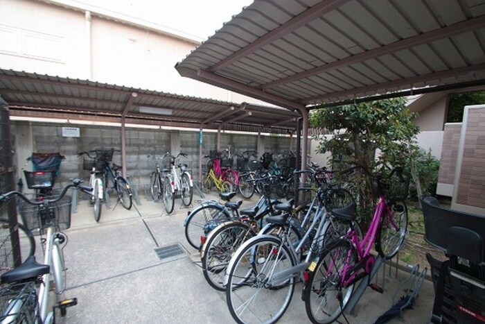 駐輪場 アステ－ル住道