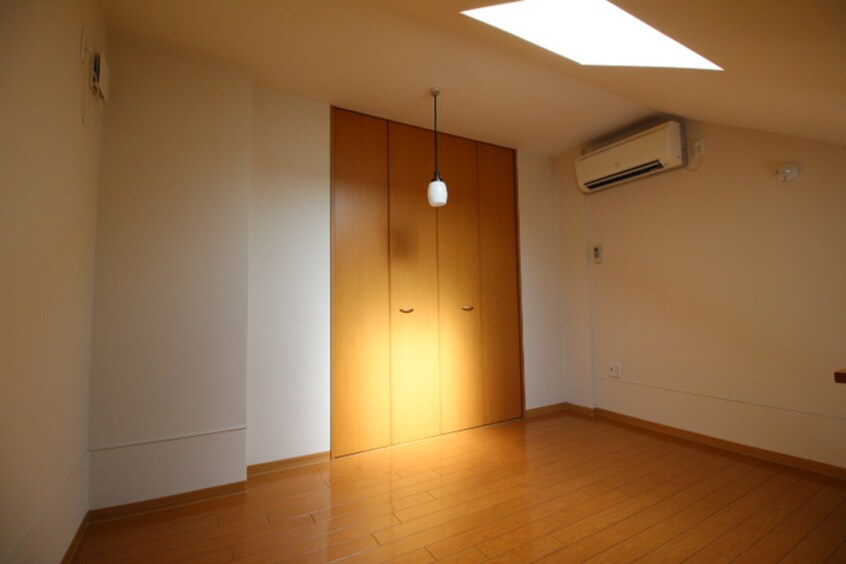 居室 Ｖｉｎｅ　Ｏａｋ　Ｃｈｉｅｎｏ