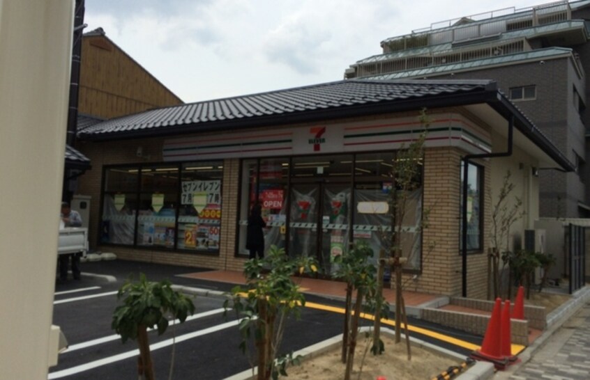 セブンイレブン(コンビニ)まで288m Ｖｉｎｅ　Ｏａｋ　Ｃｈｉｅｎｏ