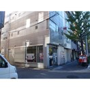 郵便局(郵便局)まで67m Ｖｉｎｅ　Ｏａｋ　Ｃｈｉｅｎｏ