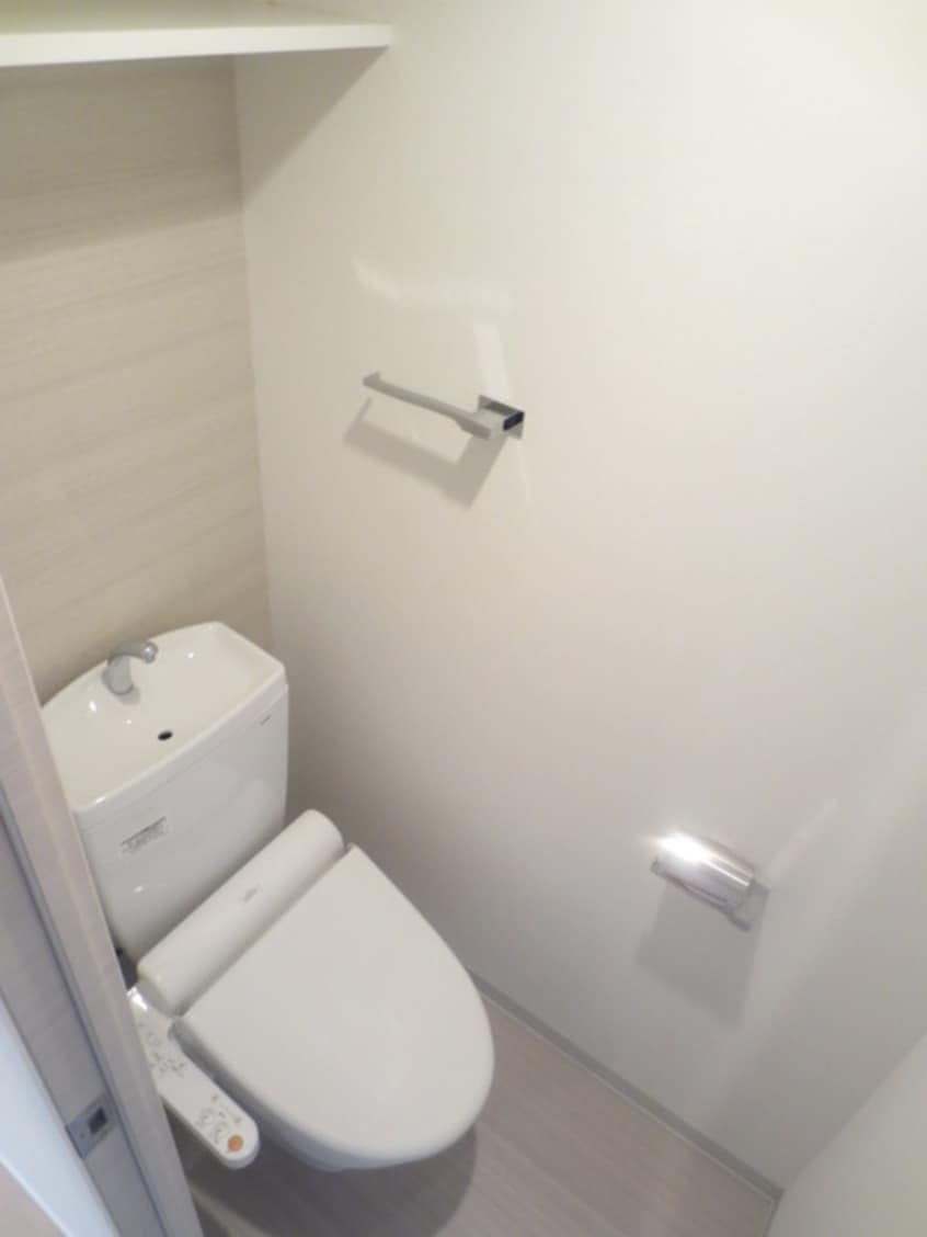 トイレ サムティ北梅田VESSEL(205)