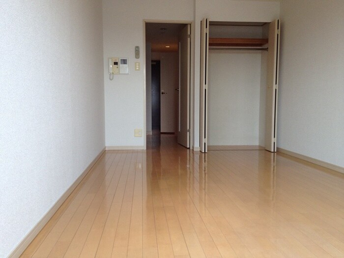 居室 ロイヤルヒル神戸三ノ宮(902)