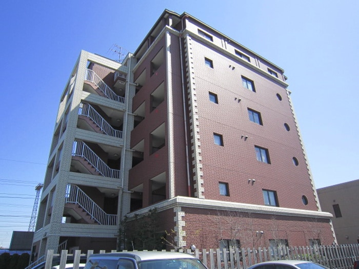 外観写真 ﾗ･ｾ-ﾇFﾏﾝｼｮﾝ