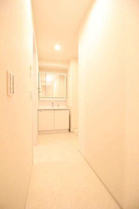 廊下 ウェスタ四条