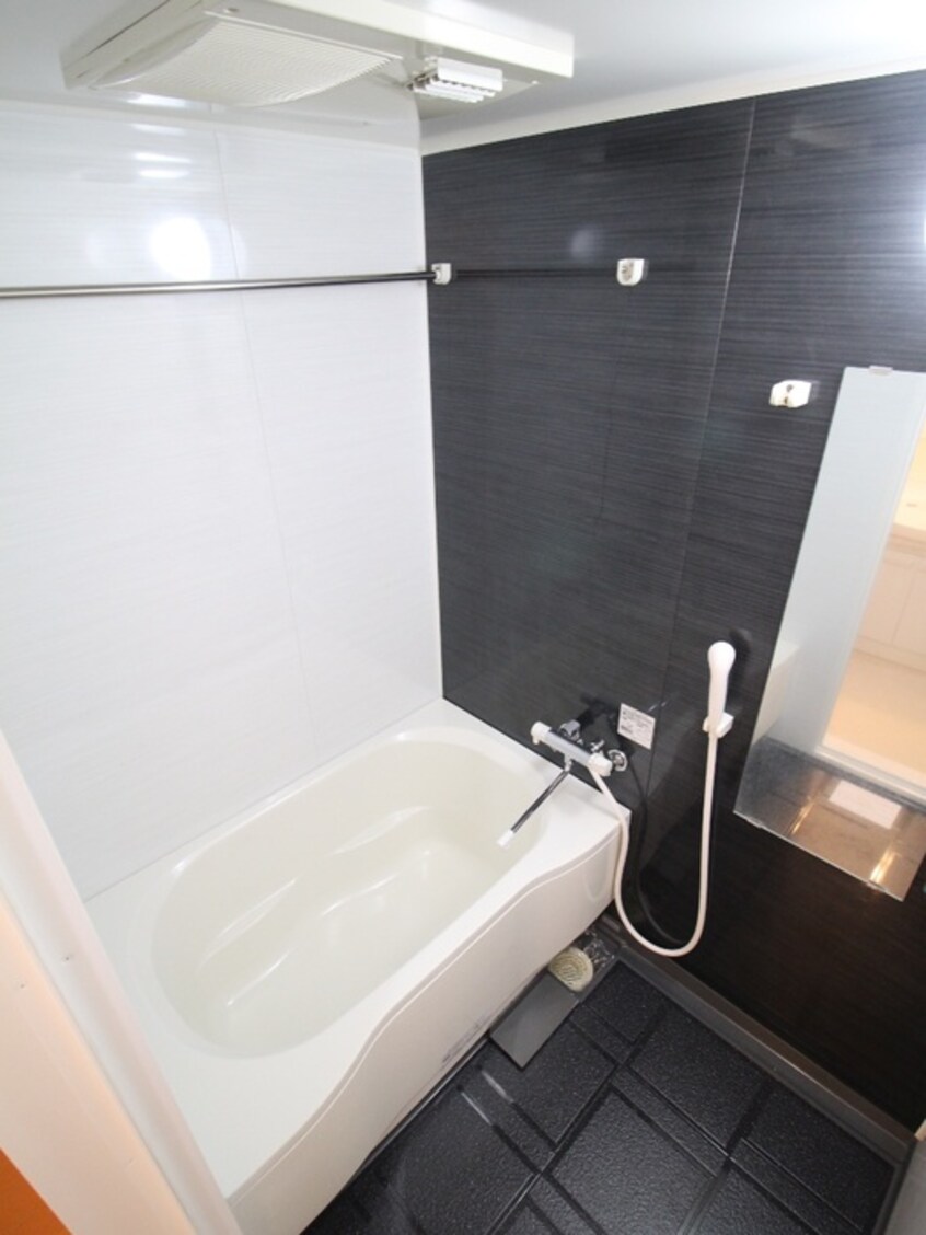 バス／シャワールーム等 ドゥーエ江坂Ⅰ