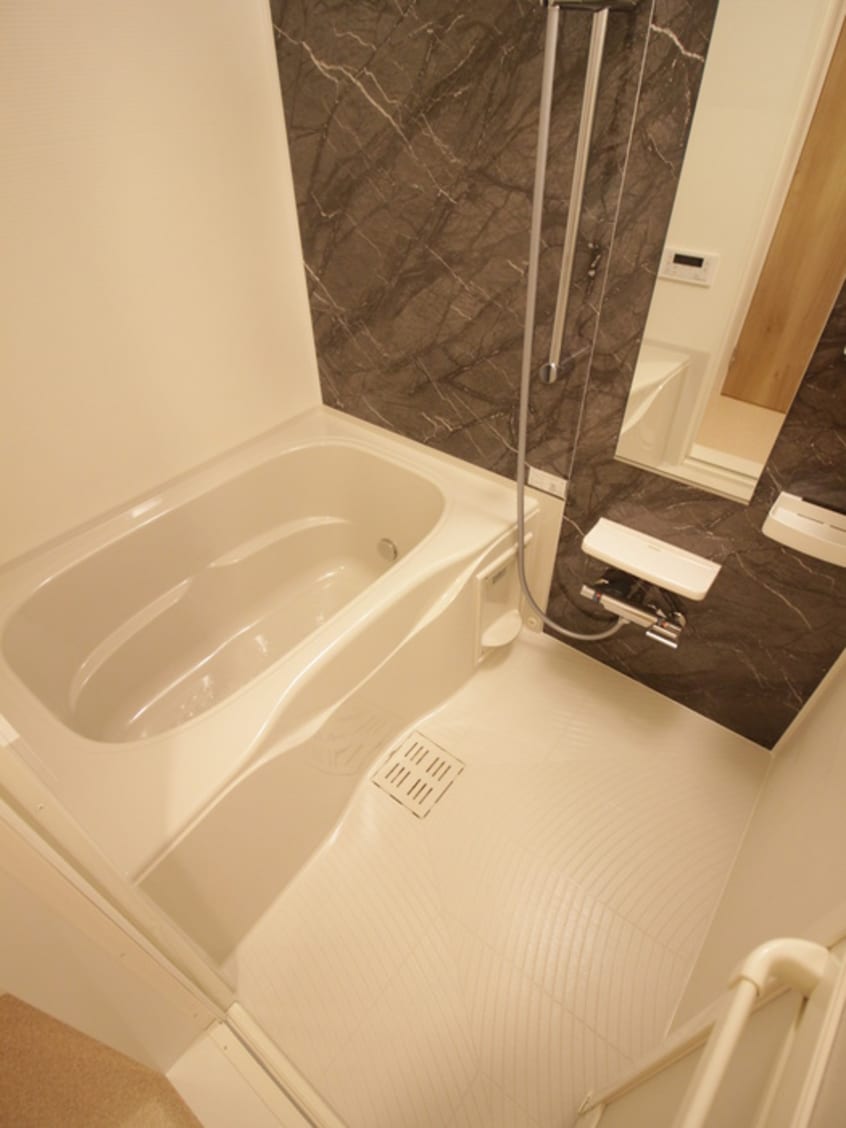 バス／シャワールーム等 藤阪東レジデンス八弘