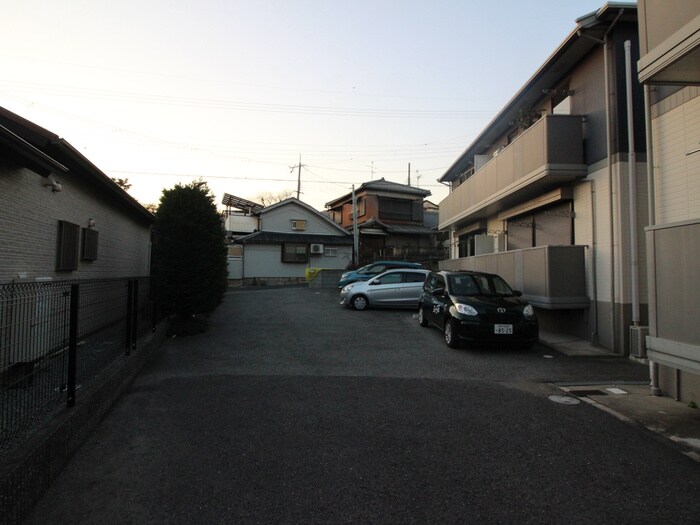 駐車場 ルミエール北夙川　Ａ棟