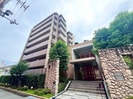 コスモ六甲ｶﾞｰﾃﾞﾝｺﾝﾌｫｰﾄ（613）の外観