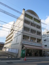 エクランドール(302)