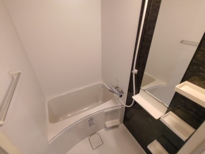 バス／シャワールーム等 アルティザ江坂（1106）