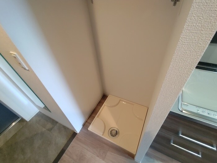 洗濯機置場 アルティザ江坂（1106）