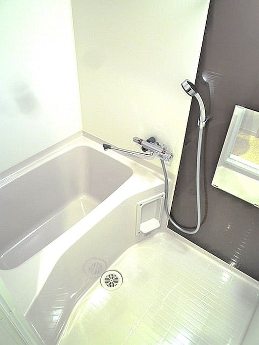 バス／シャワールーム等 ﾚｼﾞｭｰﾙｱｯｼｭ梅田AXIA(801)