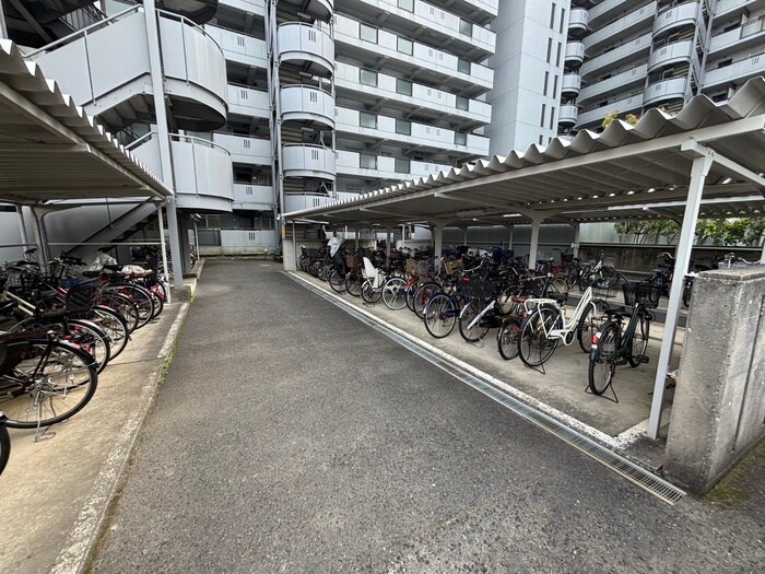 駐輪場 コスモ北野田819