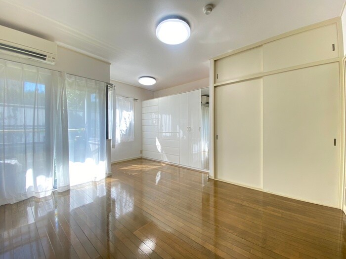 居室 ラ・レズイダンス・リル