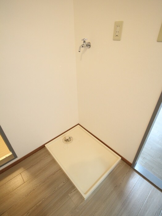 洗濯機置場 リバティ－ハイツ