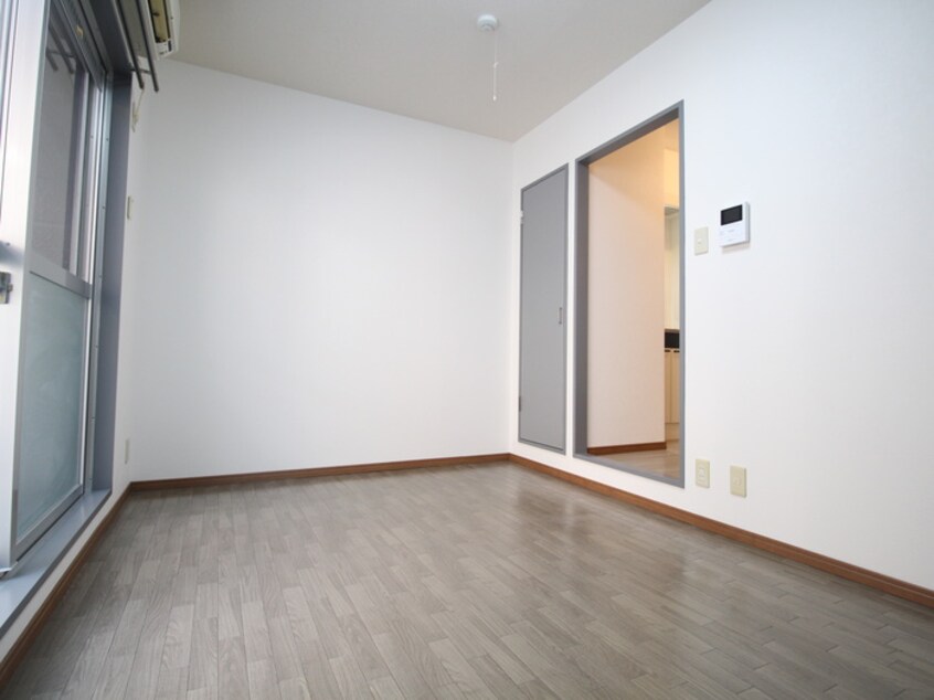 居室 リバティ－ハイツ