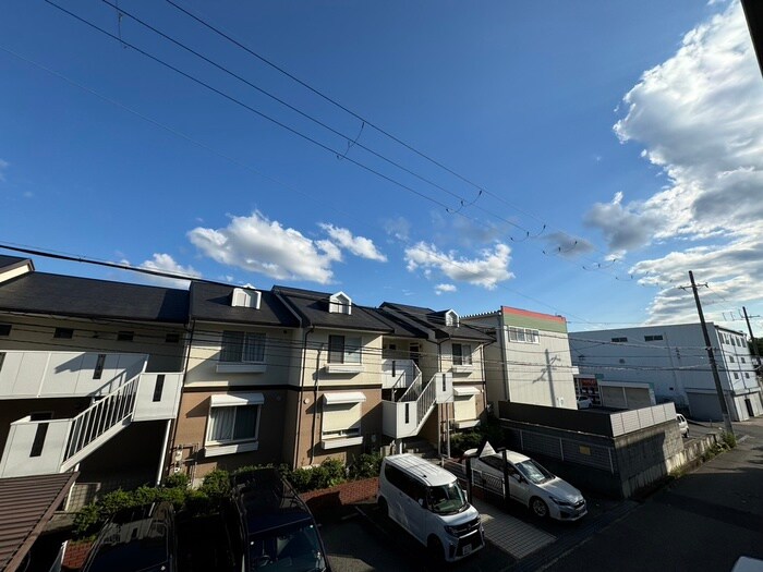 室内からの展望 ハ－ティス宝塚Ⅱ