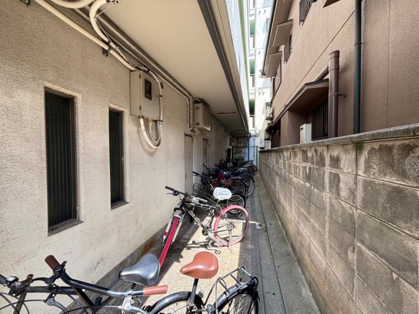 駐輪場 シティハイツ公園東