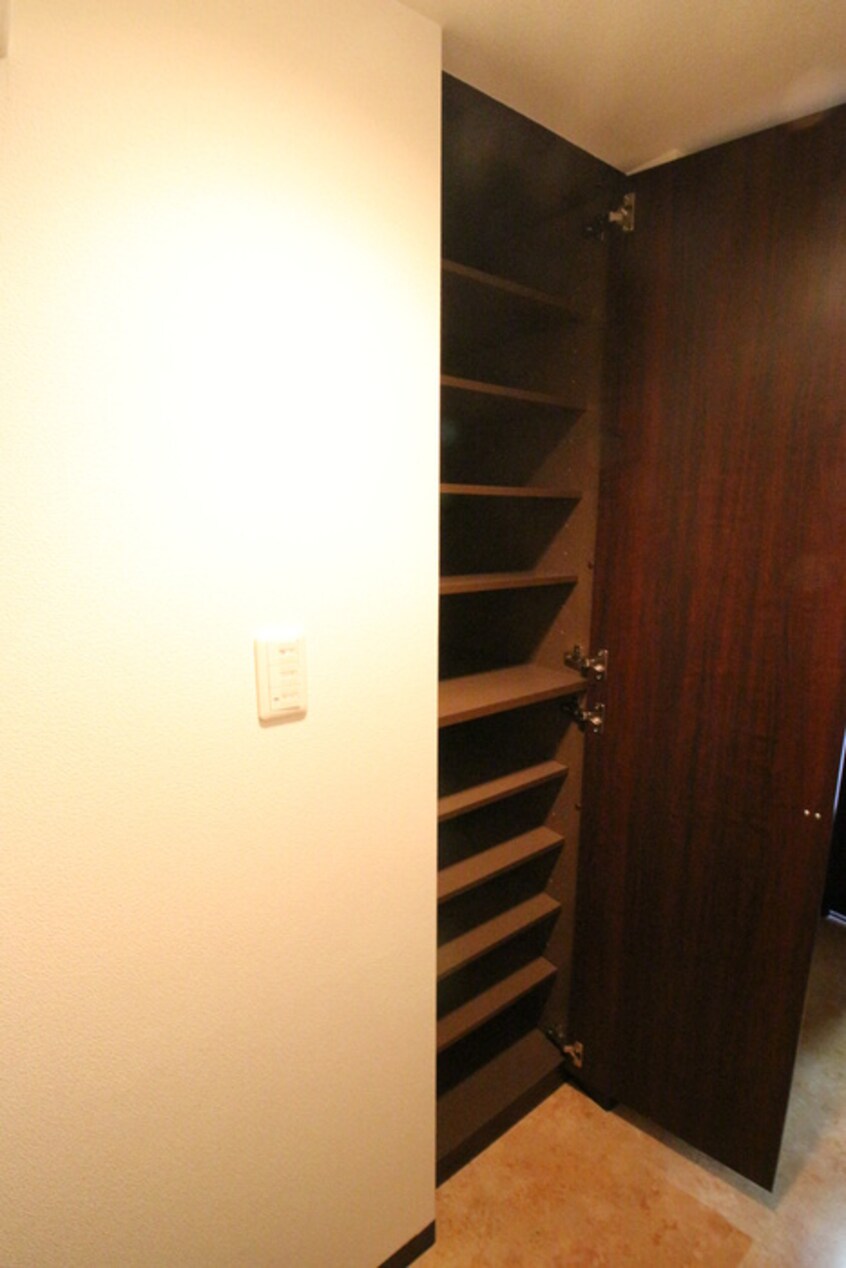 靴箱 ビエラコート天神橋