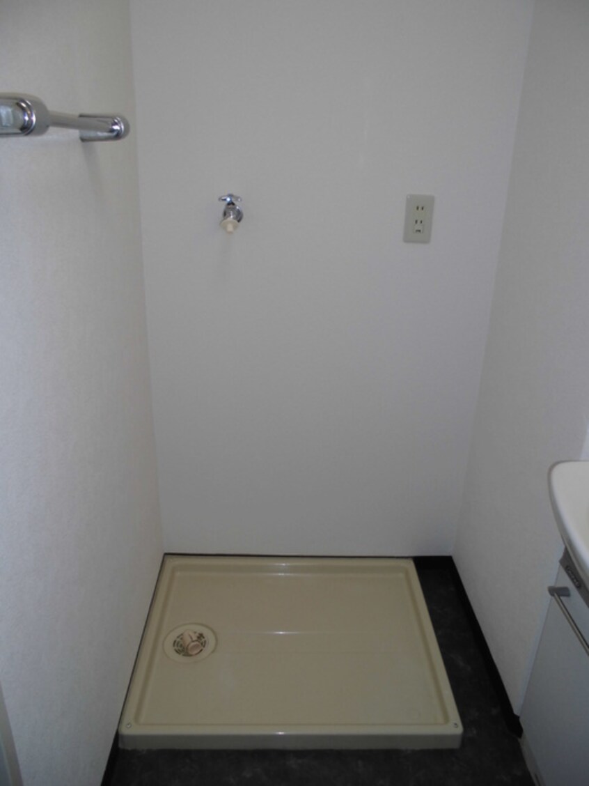 洗濯機置場 ブランド－ルＭⅢ