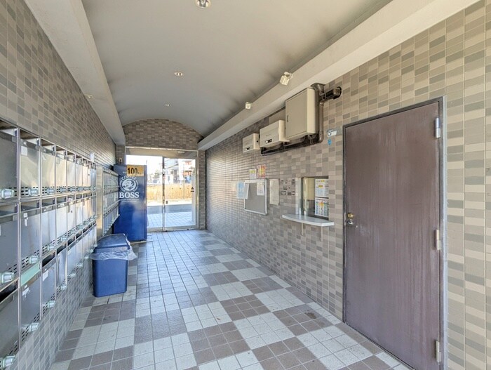 エントランス部分 ジョイフル 明和