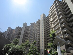 新千里桜ヶ丘ﾒｿﾞﾝｼﾃｨ参番館