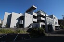 キャピタルウイングの外観