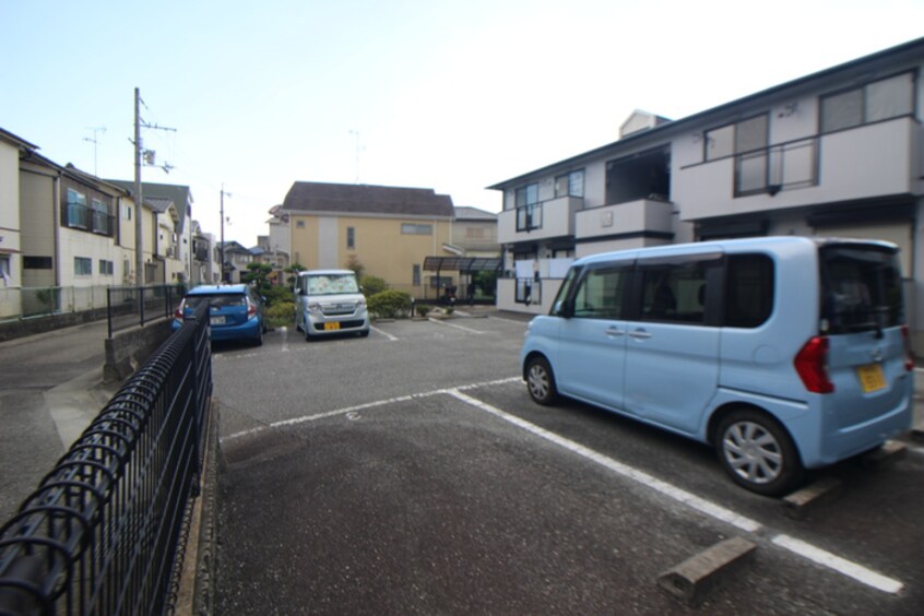 駐車場 サンライフ北畑 B棟