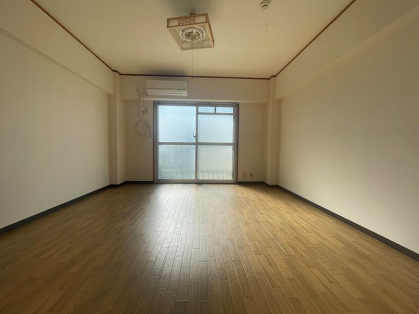 居室 喜連ロイヤル２号館